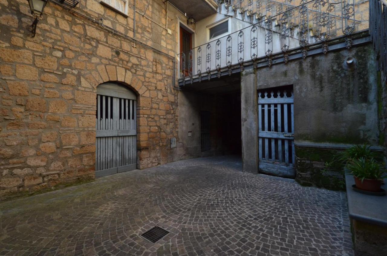 Casa Vacanze 206 Cavour House Orvieto Luaran gambar